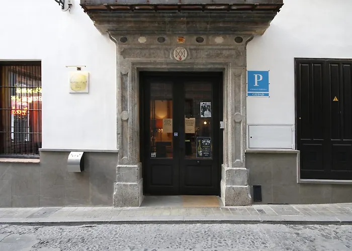 Lemon Rock Hostel
